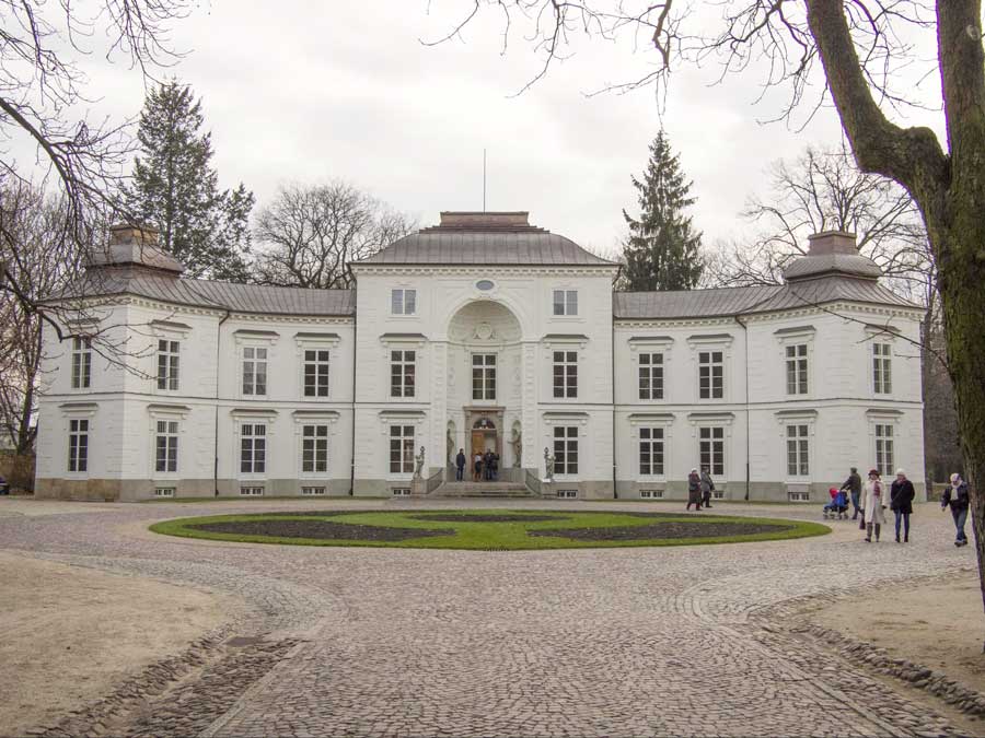 Myślewicki Palace Łazienki park Warsaw